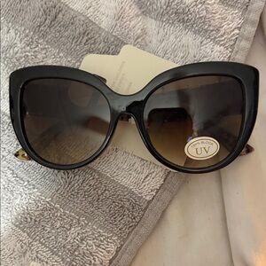 Cato Glossy Black Oversized Sunglasses